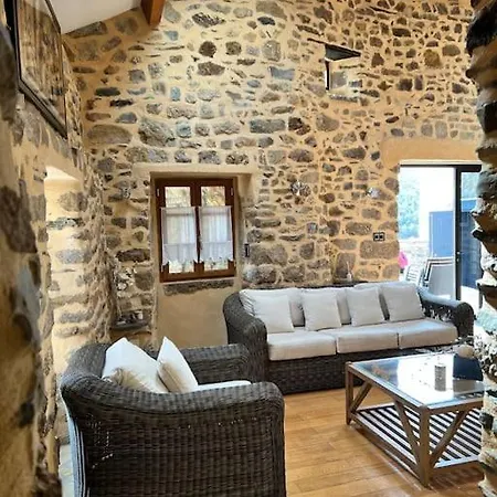 Holiday home Les De La Jonte Gatuzieres