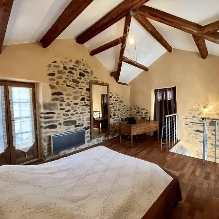 Holiday home Les De La Jonte *
