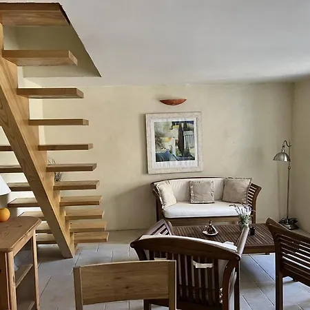 Les De La Jonte Holiday home *