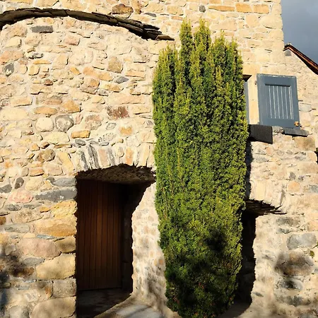 Les De La Jonte Holiday home Gatuzieres